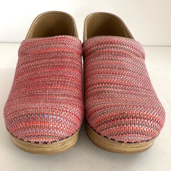 DANSKO PROFESSIONAL RED/PINK TEXTURED MULTICOLOR FABRIC CLOG Sz 6US/ 36EU - Picture 4 of 15
